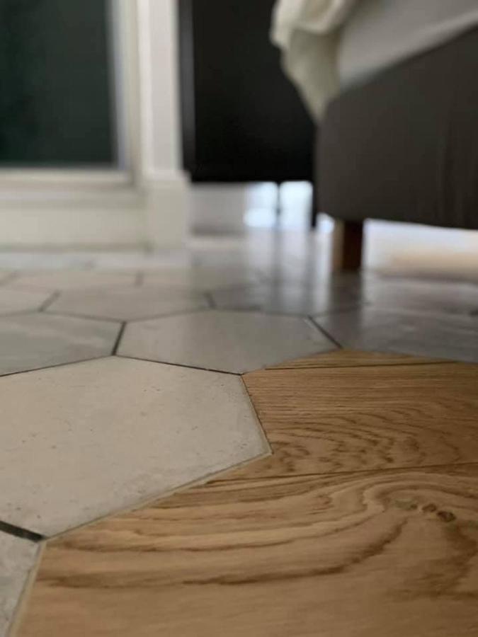 Residence L'Aristide : Appartement Naomi オーレー エクステリア 写真